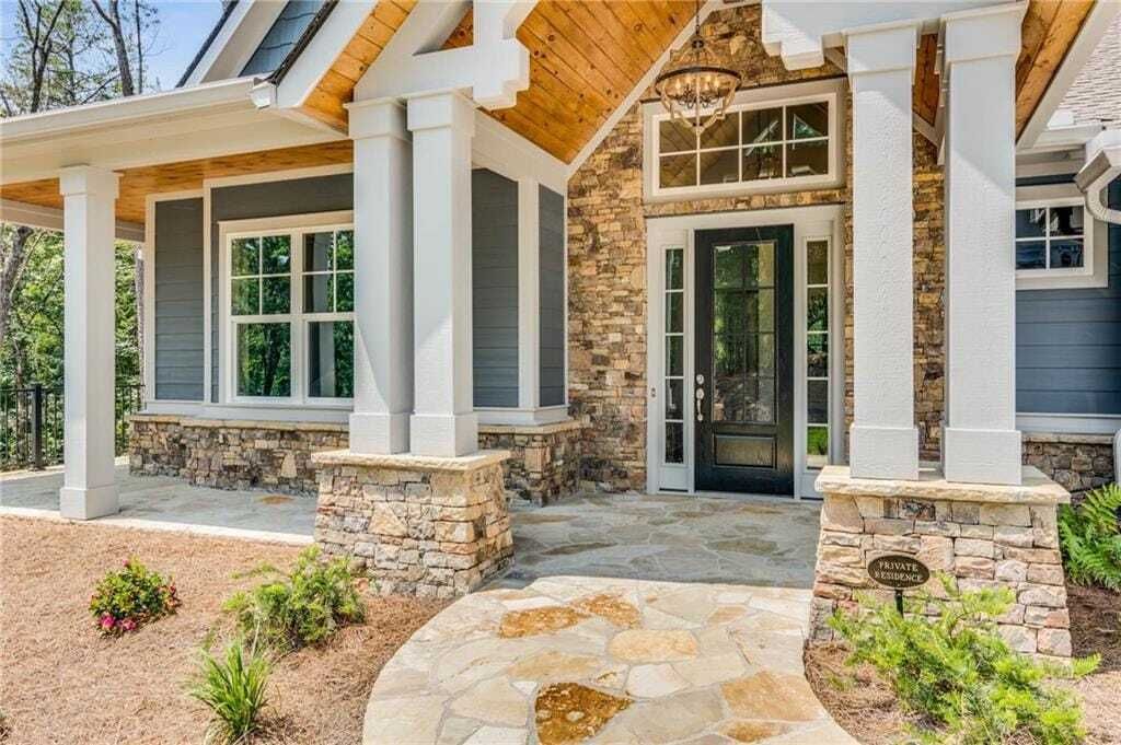 Property photo 1 of 31