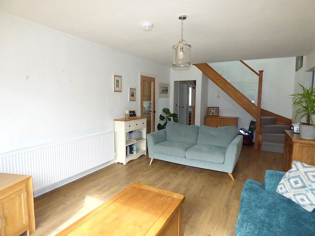 Property photo 3 of 20 Image 3