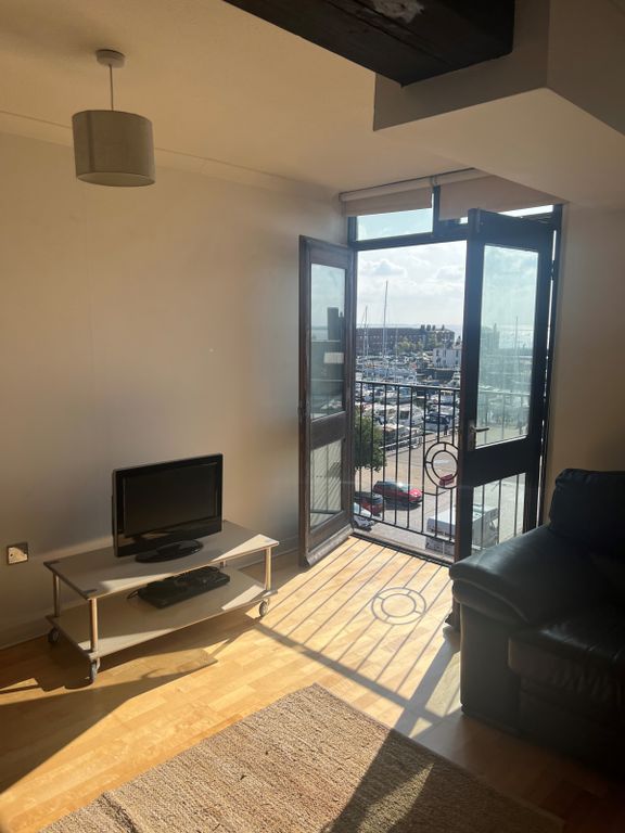 Property photo 3 of 13 Gallery