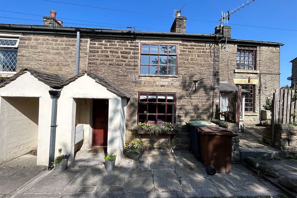 Property photo 1 of 9 (Thumbnail)