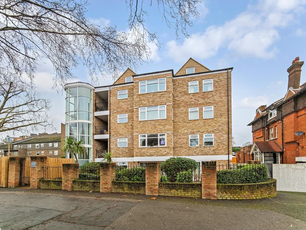 Property photo 1 of 21 Front (Exterior)