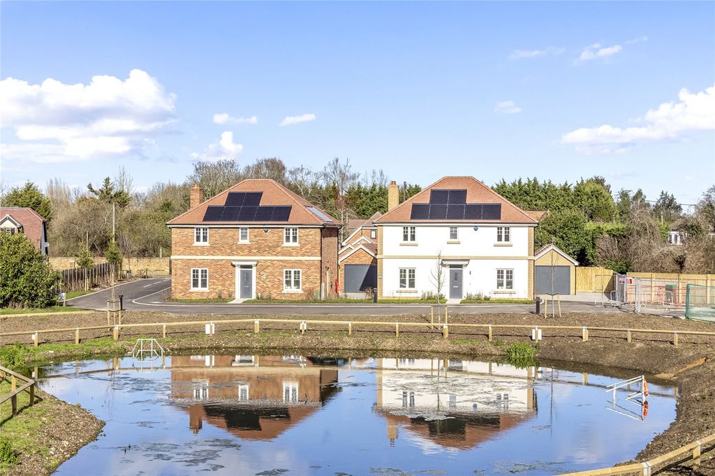 Property photo 1 of 14 Plot 24 (On Right)