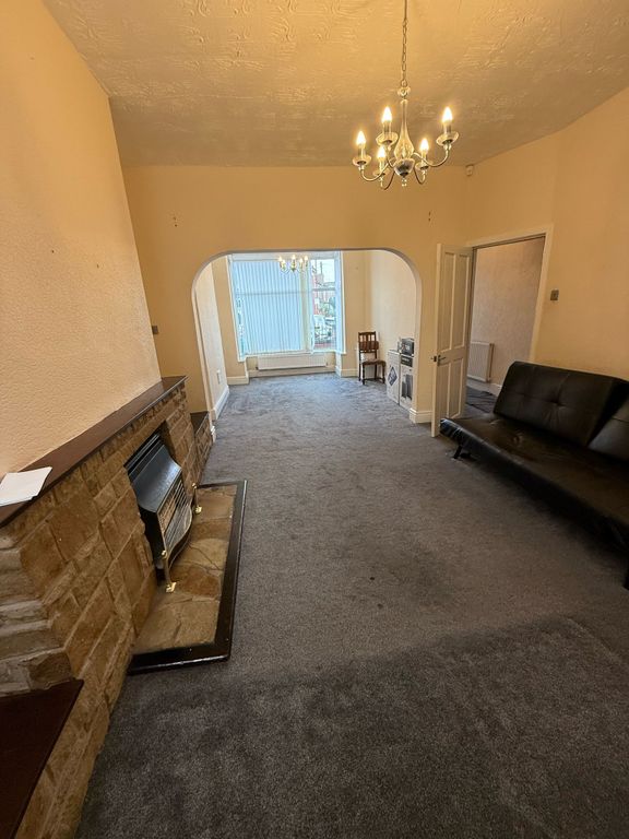 Property photo 3 of 14