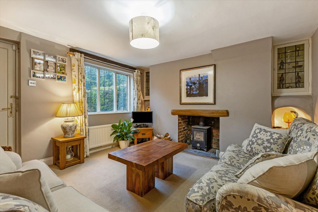 Property photo 2 of 13 Image