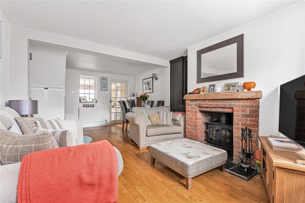 Property photo 2 of 8 Living Room