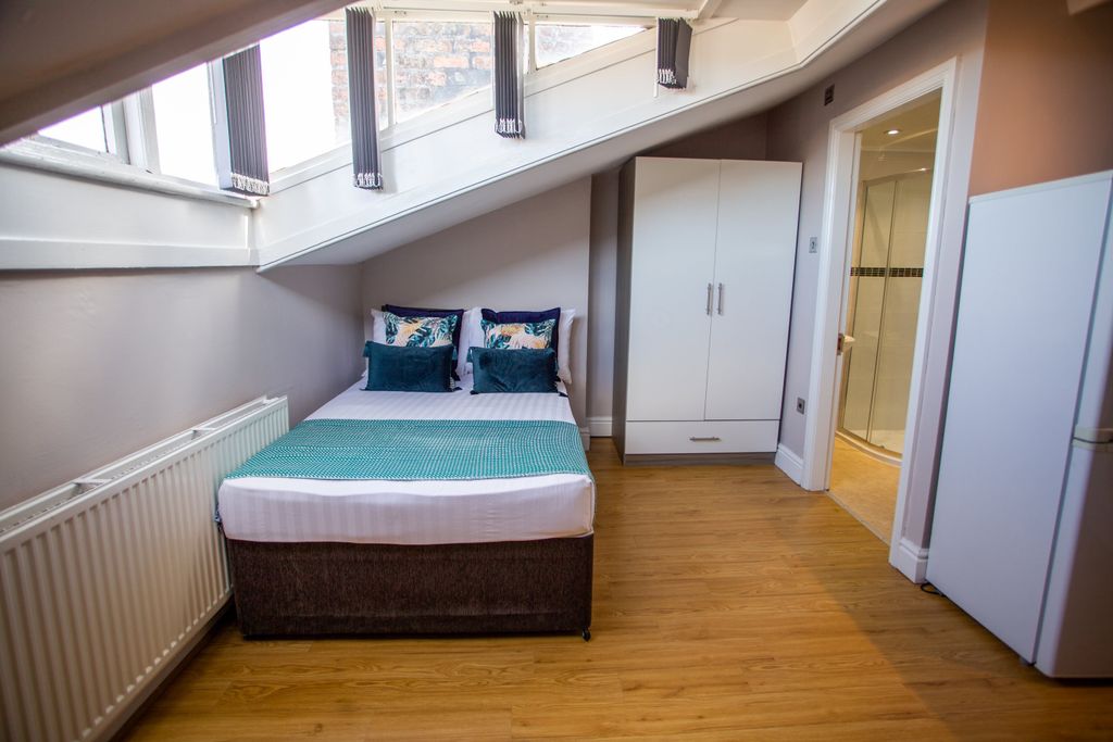 Property photo 2 of 6 Img_8527