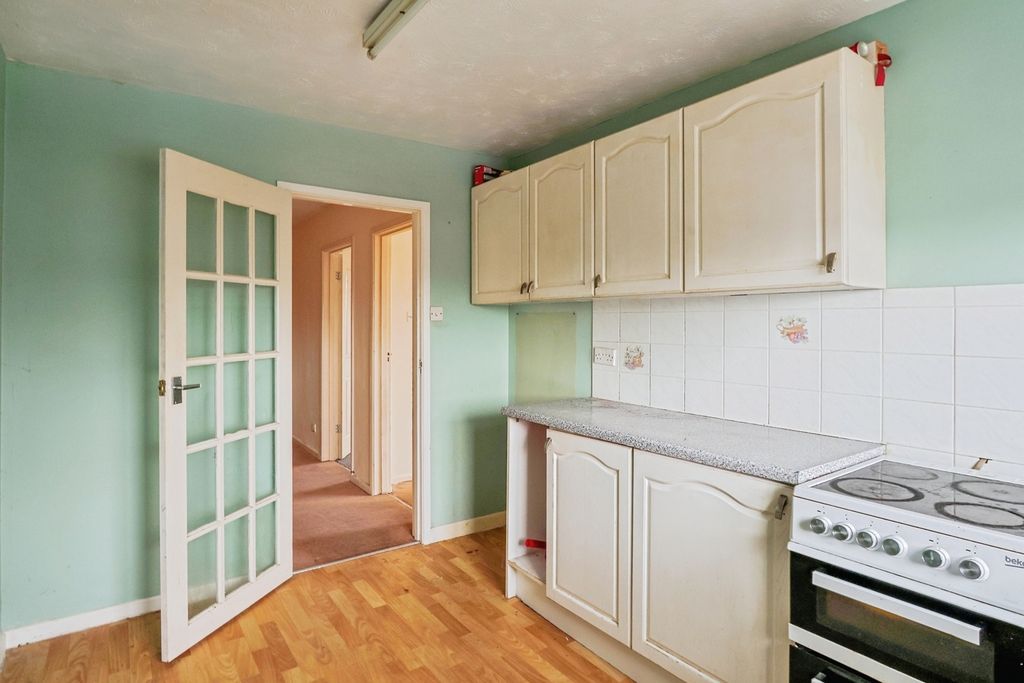 Property photo 3 of 19 Pbox-Img.Jpg