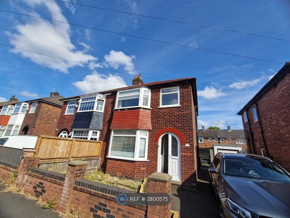 Property photo 2 of 21