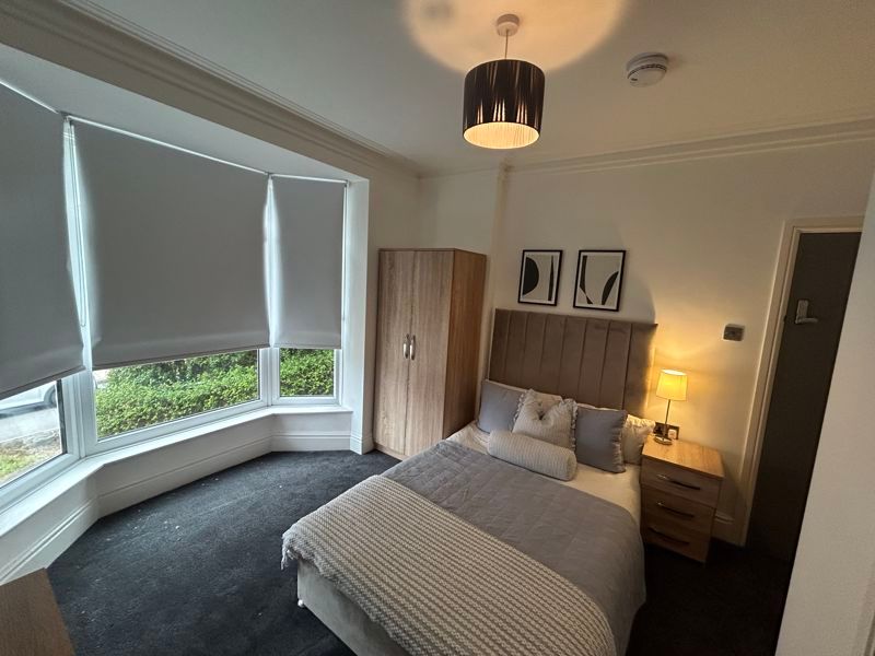 Property photo 1 of 13 Photo 13