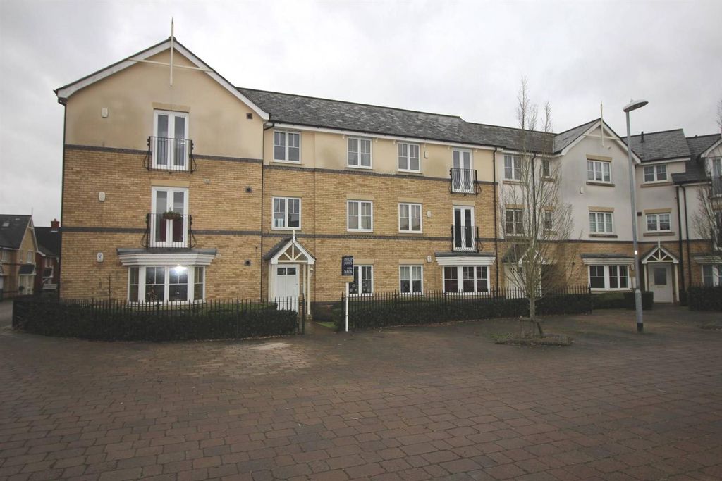 Property photo 1 of 6