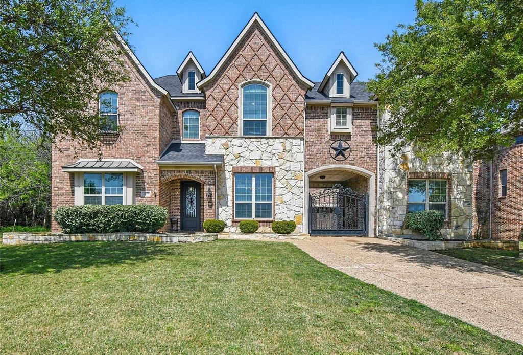 Property photo 1 of 31