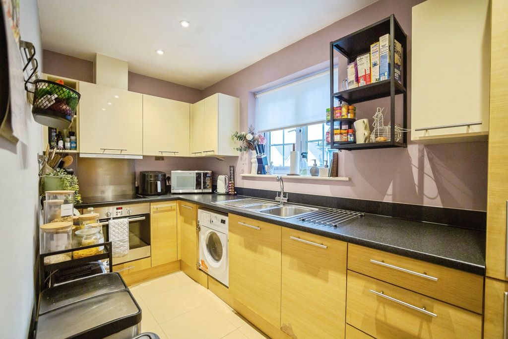 Property photo 3 of 20 243A5276