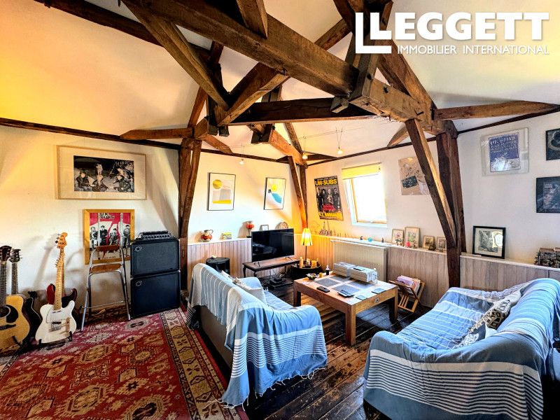 Property photo 3 of 10