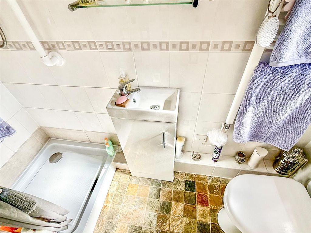 Additional image 13 of 3 bed detached bungalow for saleMaes Y Llan, Llansantffraid SY22