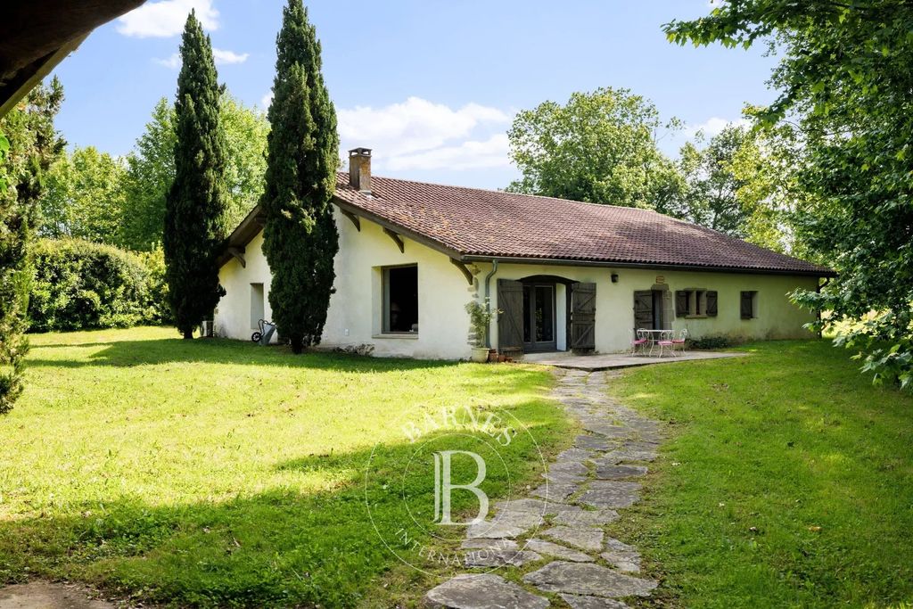 Property photo 2 of 30