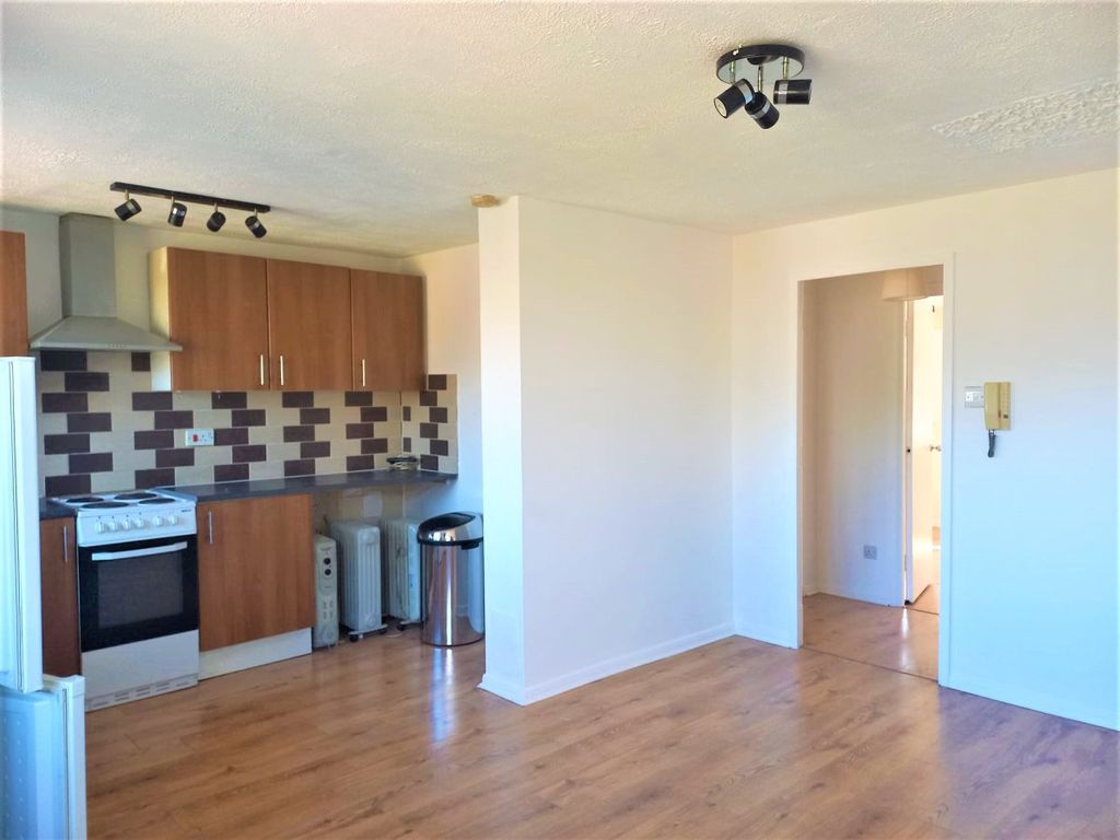 Property photo 1 of 1