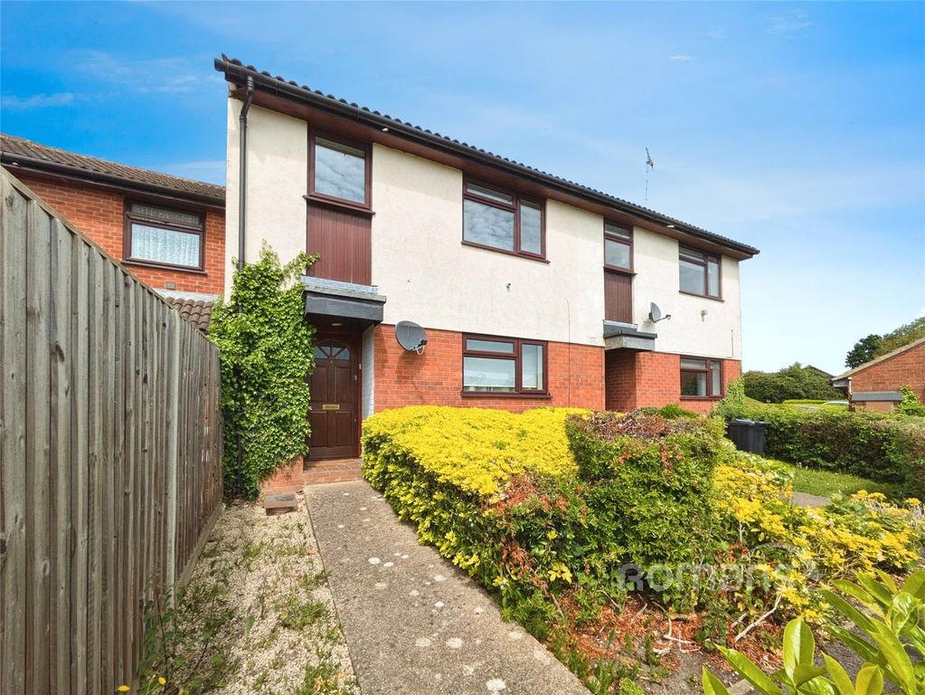 Property photo 1 of 10 Picture No. 05