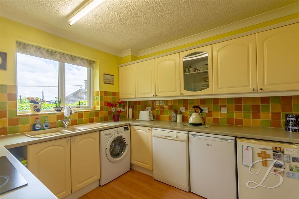 Property photo 2 of 11 6Vmjczbcek2K0Issw2Cqtq.Jpg