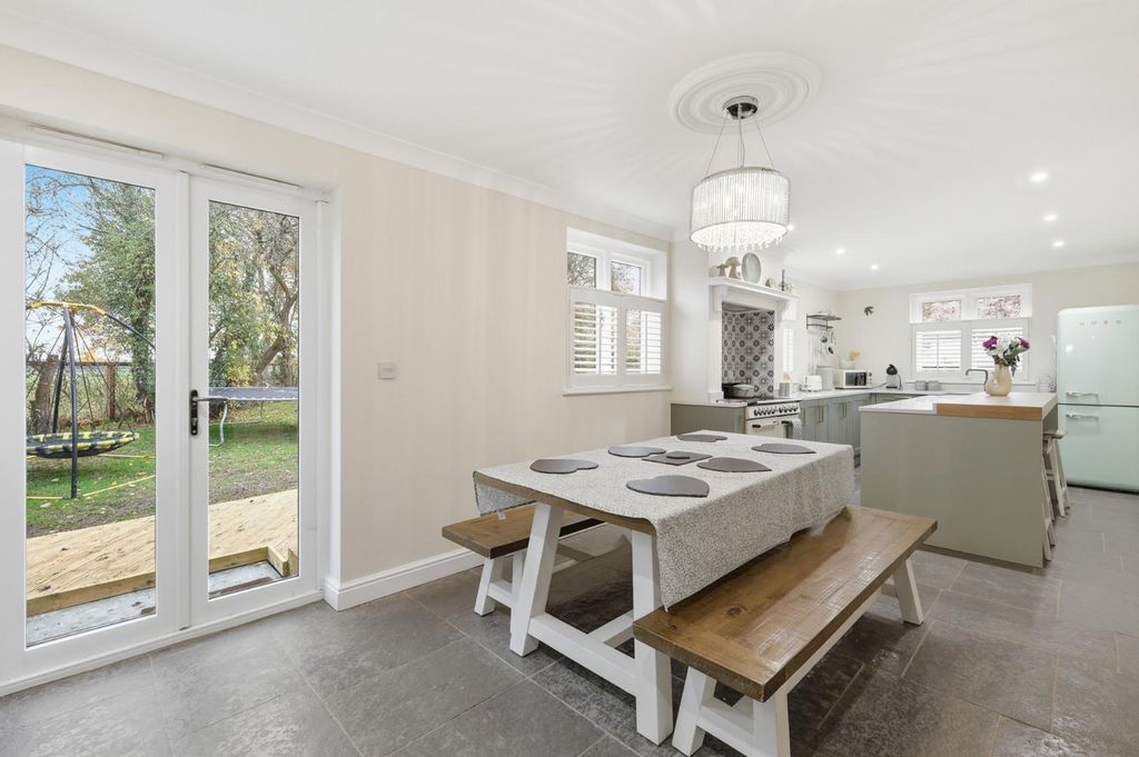 Property photo 3 of 23 Kitchen/Breakfast/Dining Room
