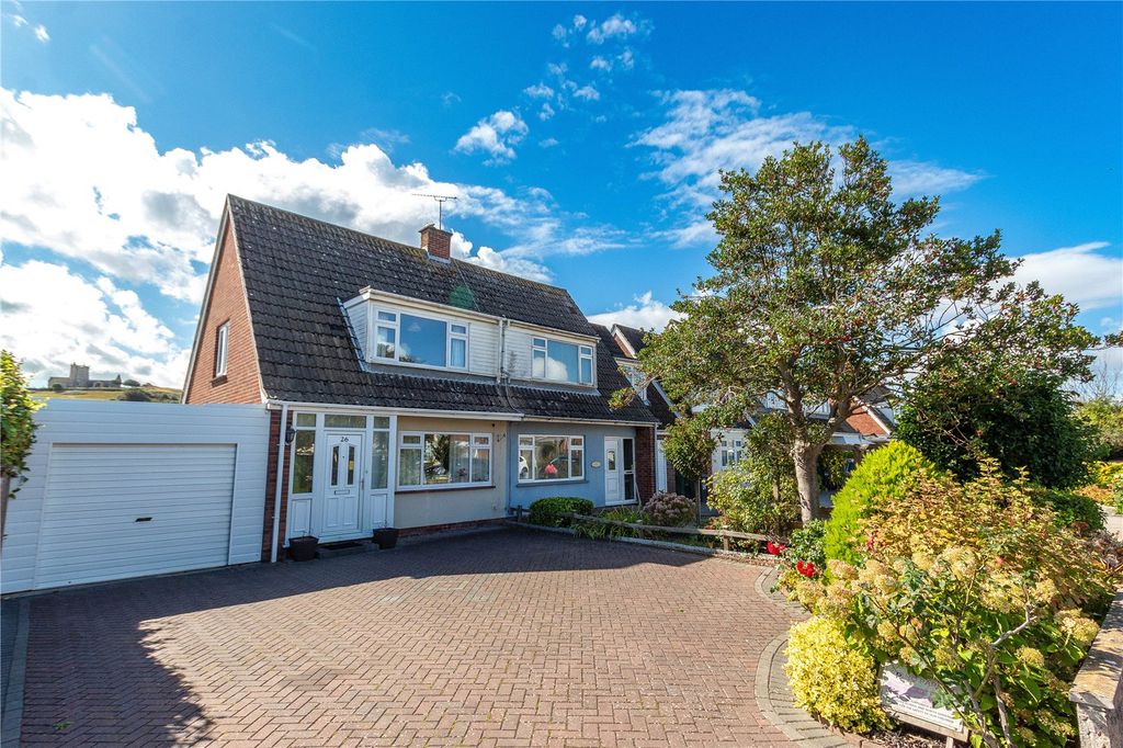 Property photo 1 of 31 Picture No. 17