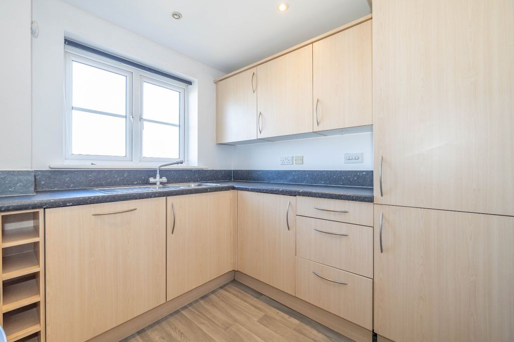 Property photo 3 of 9 Picture 3