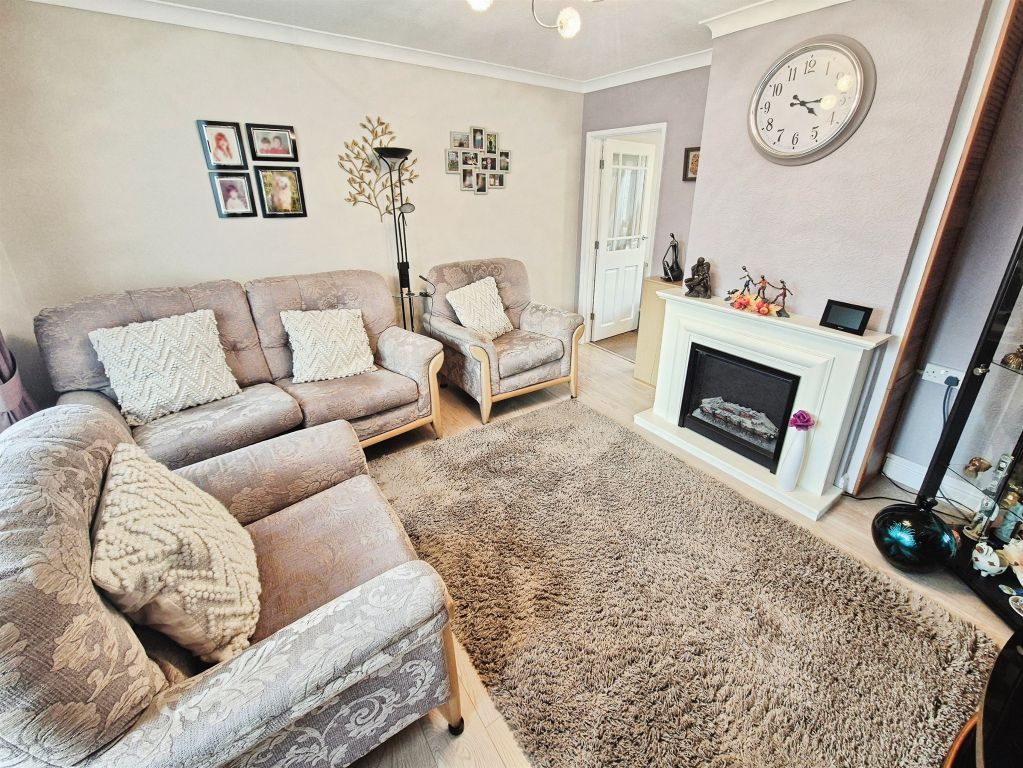 Property photo 3 of 16