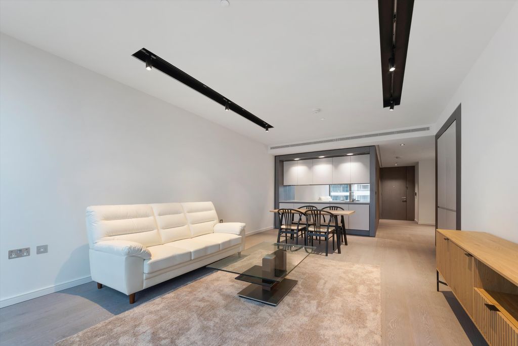 Property photo 1 of 12 Image