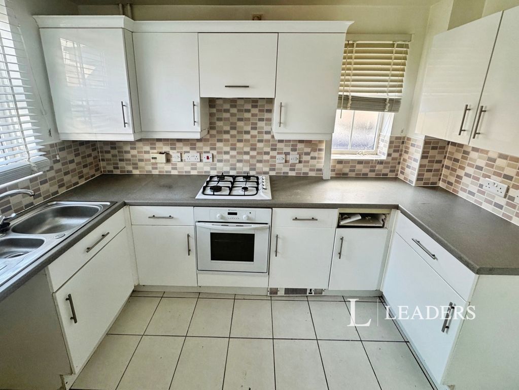 Property photo 3 of 20 Pbox-Img.Jpg