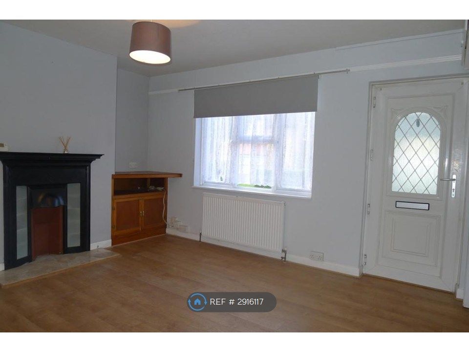Property photo 2 of 11 Living Room 1