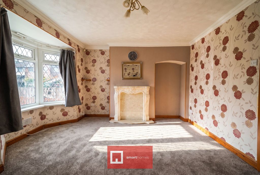 Property photo 2 of 19