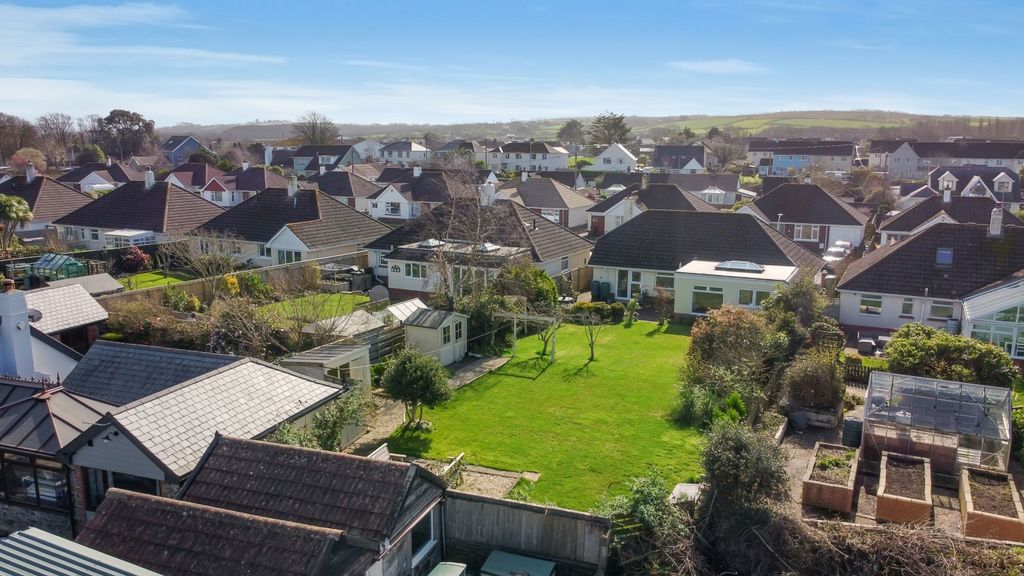 Property photo 1 of 23 Dji_0533