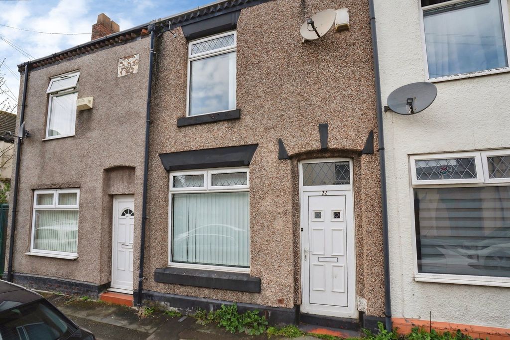 Property photo 1 of 18