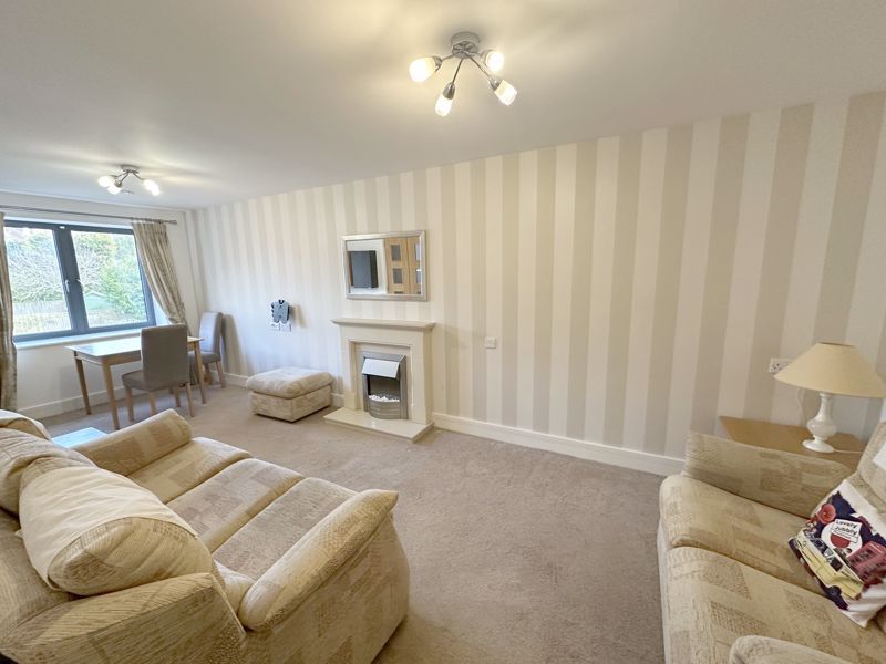 Property photo 2 of 16 Photo 2