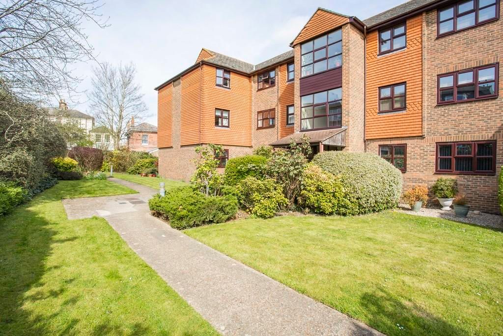 Property photo 1 of 6