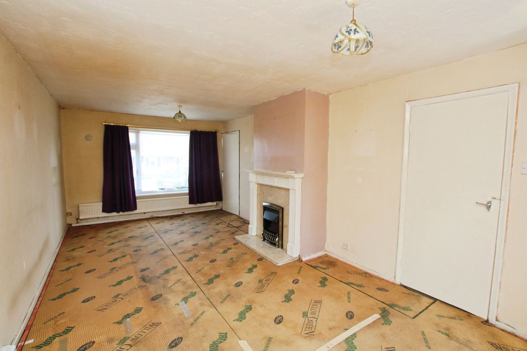 Property photo 3 of 17 3E28d17A-Img_1981