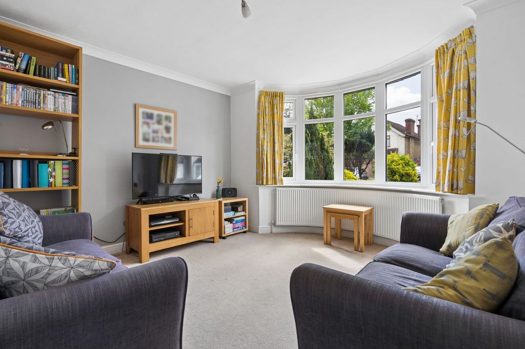 Property photo 2 of 19