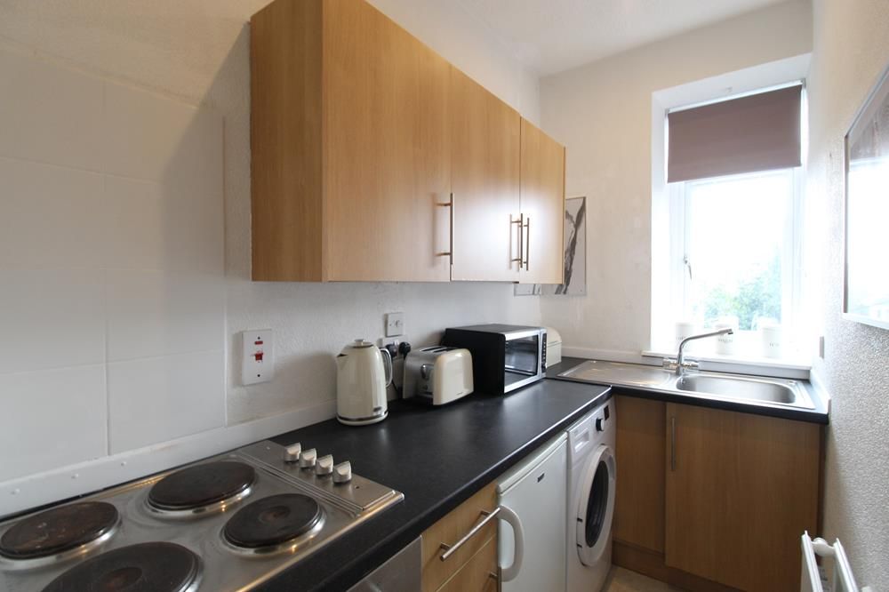 Property photo 2 of 5 Kitchen