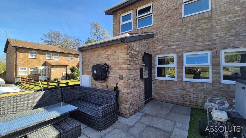 Property photo 1 of 25