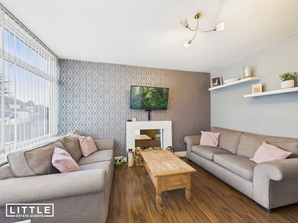 Property photo 2 of 26 Photo 3