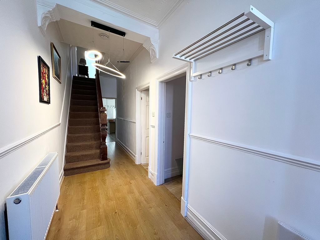 Property photo 3 of 14 Photo 3