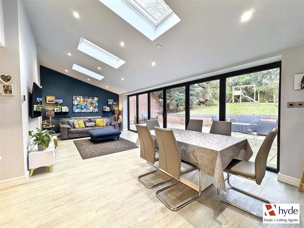 Property photo 3 of 34 Img_4267.Jpg