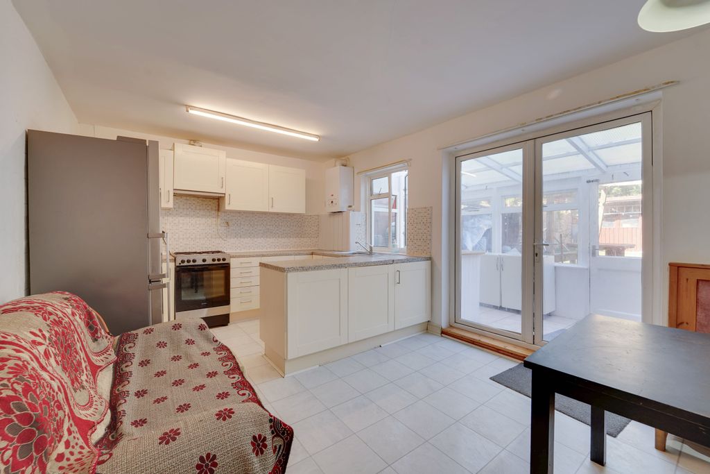 Property photo 3 of 24 Kitchen Diner Shot 1
