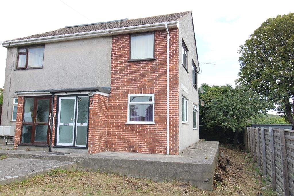 Property photo 1 of 8 External