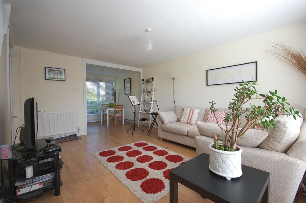 Property photo 2 of 7 Dsc_2076.Jpg