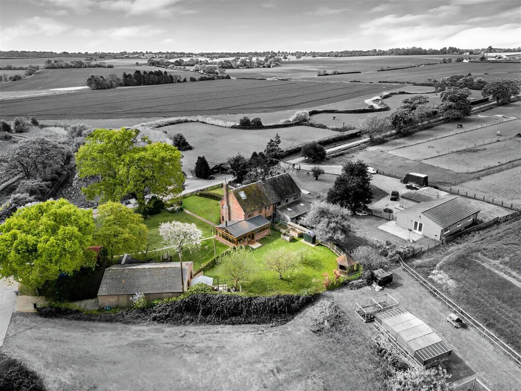 Property photo 1 of 21 Aerial