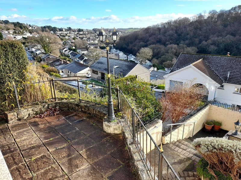 Property photo 2 of 23 Views