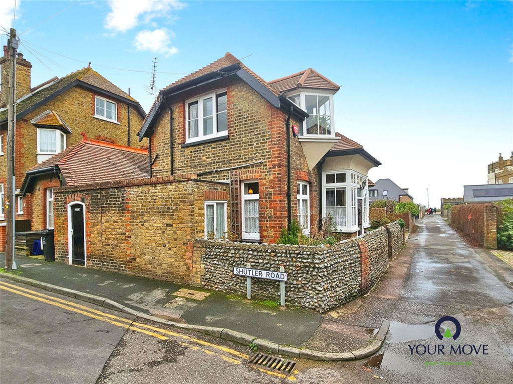 Property photo 1 of 22 Picture No. 29
