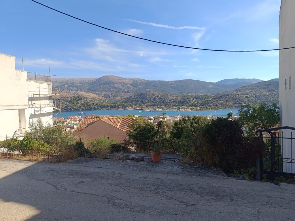 Property photo 1 of 9 Plot In The Settlement Of Argostoli City, Kefalonia