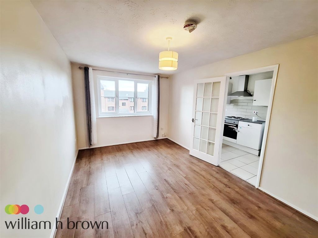 Property photo 2 of 10 Image