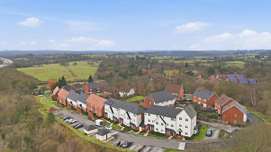 Property photo 1 of 39